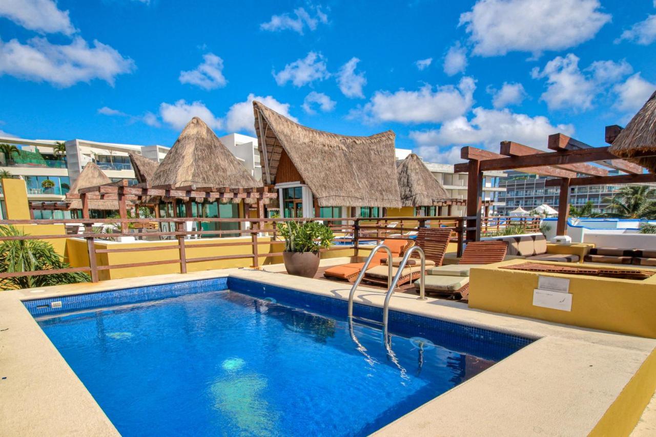 Pueblito Escondido Unit 102 * Playa del Carmen